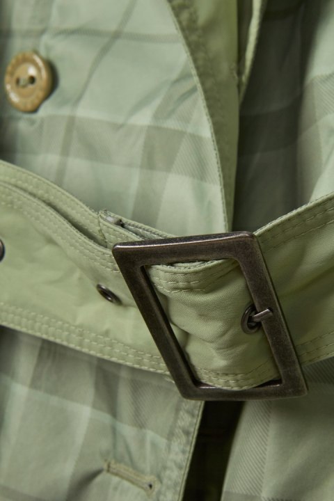 BARBOUR ponadczasowy krótki płaszcz jaśminowy kolor 36