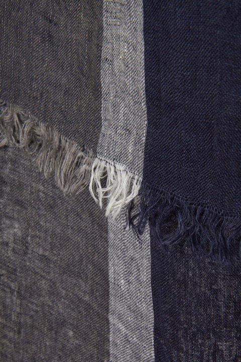 Mięciutki włoski szal len lniany w paski