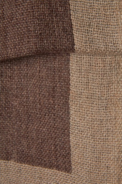 NURAGE obłędnie mięciutki szal kaszmir kakaowy kolor