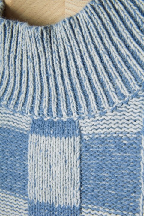 WOOLOVERS niespotykany sweter w kratkę błękitny kolor S