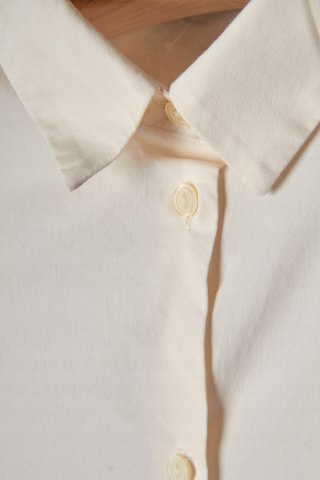 COS - zawsze modna bluzka pastelowy beż bawełna - 40