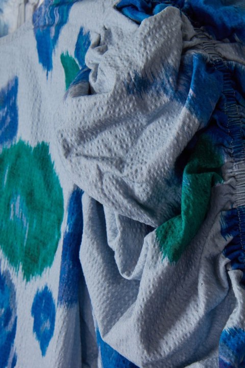 ESSENTIEL ANTWERP niebanalna bluzka cudny wzór bufki 36