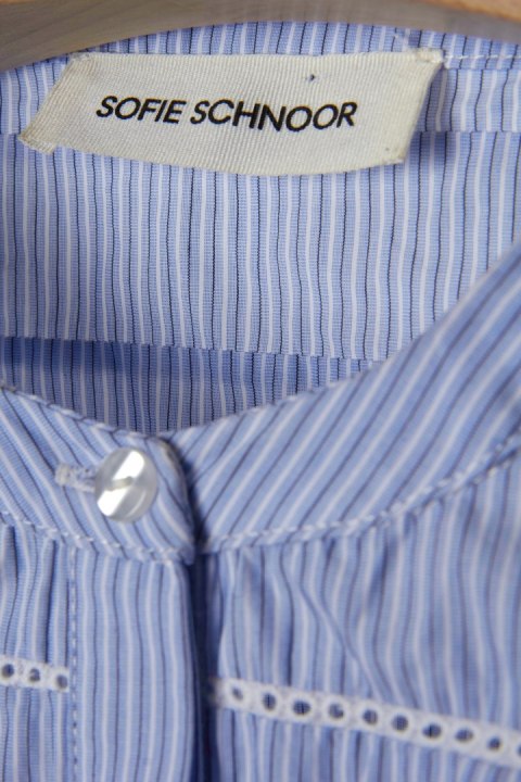 SOFIE SCHNOOR śliczna bluzka koszulowa rękaw bufka 42