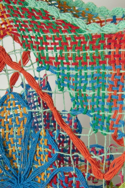 Śliczna niepowtarzalna bluzka ażurowa piękne kwiaty S/M