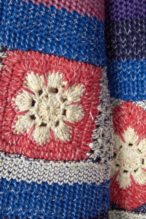 AMANO kolorowy sweter kardigan bawełna rękodzieło luźny krój boho S/M