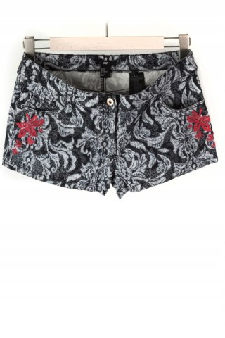 H&M -fantastyczne spodenki szorty z haftem- 40