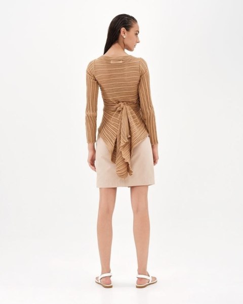 IOANNA KOURBELA artystyczny sweter wiele możliwości noszenia one size