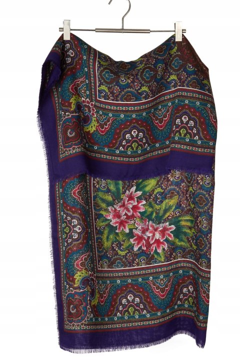 Ogromna mięciutka chusta wełna przepiękne wzory