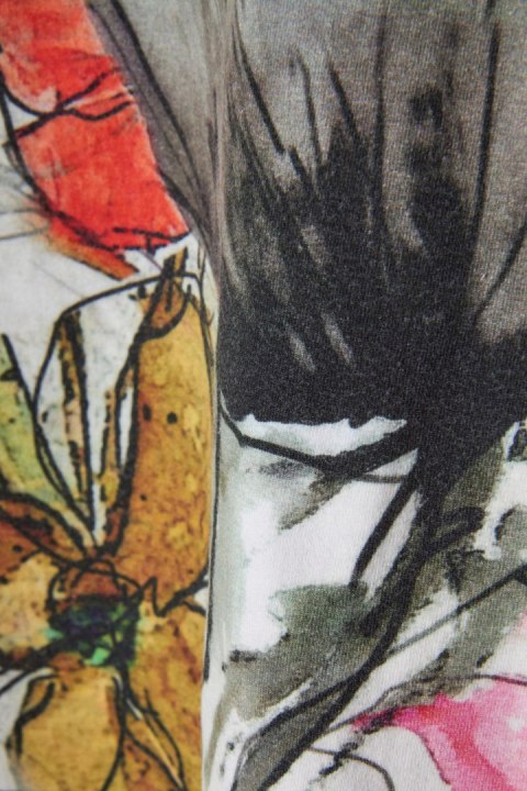 Oryginalna bluzka bawełna motyw malowanych kwiatów S/M