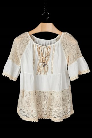 Artystyczna włoska bluzka bogato zdobiona - M