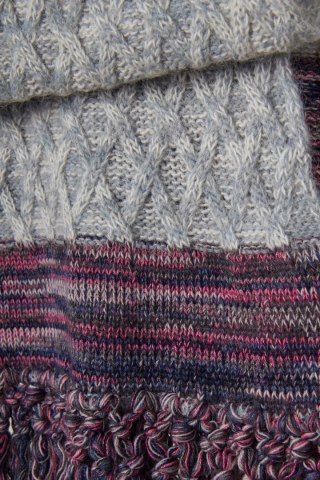 ODD MOLLY - niespotykany długi wełniany szal melanż