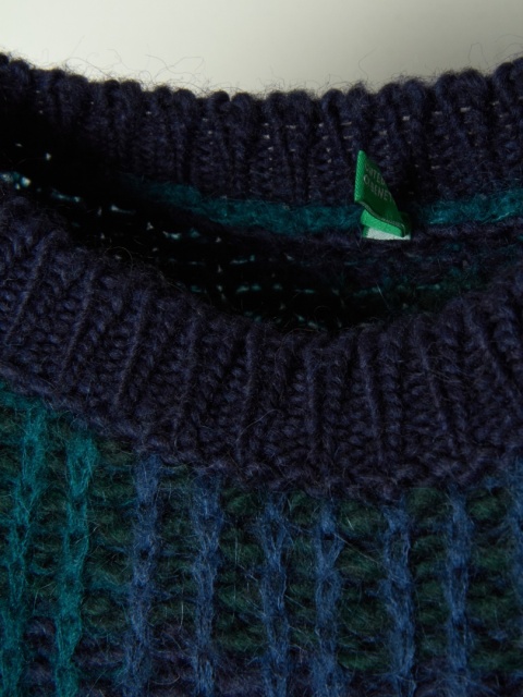 BENETTON - wyszukany sweter z wełną cudny kolor - XS/S