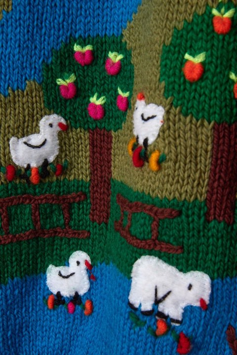 Nietuzinkowy kolorowy sweter wełna opowieść zamknięta w dzianinie one size