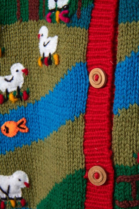 Nietuzinkowy kolorowy sweter wełna opowieść zamknięta w dzianinie one size