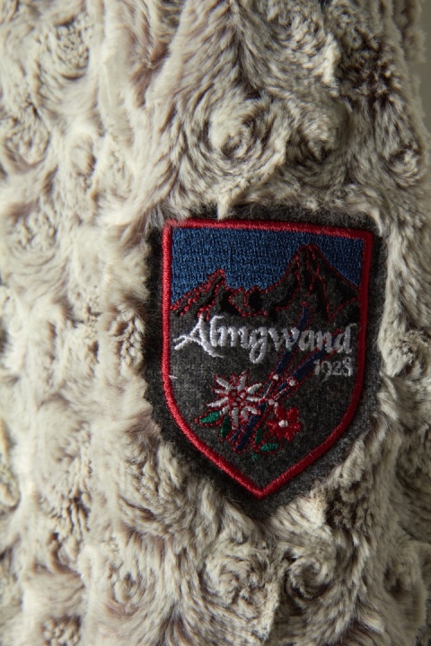 ALMGWAND austriacka mięciutka bluza kurtka z kapturem pluszowe róże 3D 38